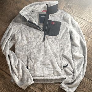 Ambercrombie 1/4 zip fleece pullover